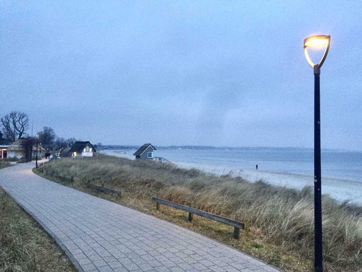 Haus Am Heidebeck Lägenhet Scharbeutz Exteriör bild